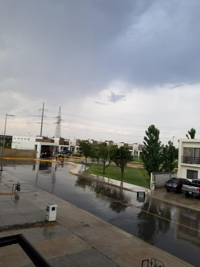 Moderna Habitacion/Bano Privada Apartment Ciudad Juarez Luaran gambar